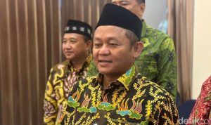 ketua-dpd-golkar-jatim-sarmuji_169