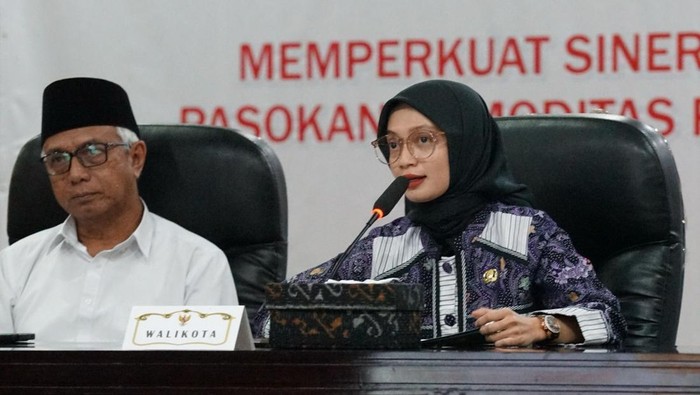 2303-vinanda-prameswati-walikota