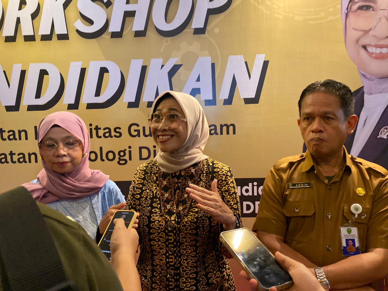 SMD-Hetifah-Sjaifudian-DUA