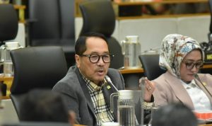 Anggota_DPR_RI__Firman_Soebagyo__sekaligus__Wakil_Ketua_Umum_KADIN_Indonesia__Foto_Oji_Karisma_20260223142115