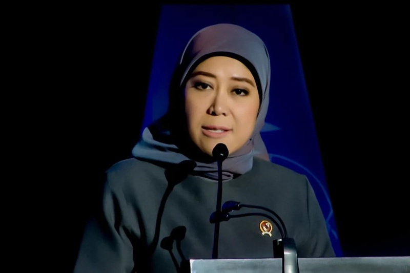 0907--meutya hafid menkomdigi2