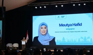1107--meutya hafid menkomdigi2