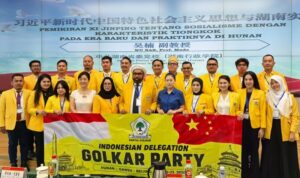 1607--delegasi golkar ke china