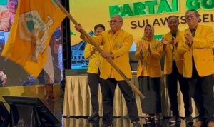 1907--ilham arief sirajuddin