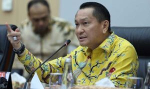 Bambang-Patijaya-Ketua-Komisi-XII-768x432