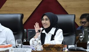 0108--hetifah sjaifudian dpr